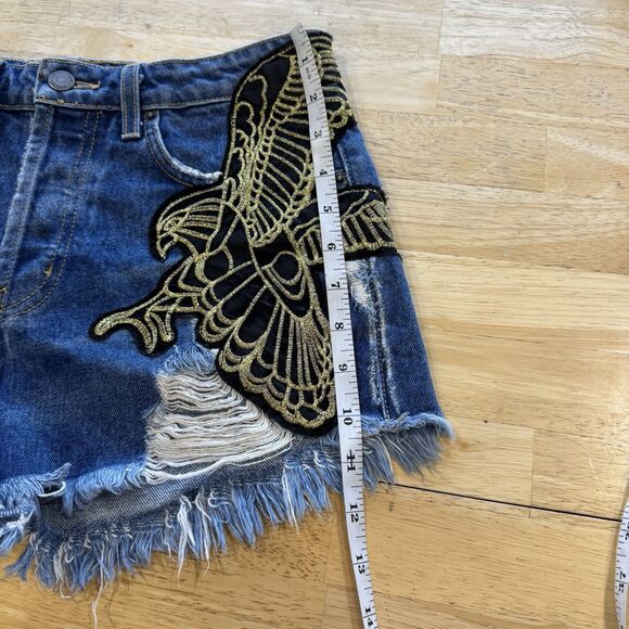 Carmar Denim Jeans Shorts 27 Blue Distressed Eagle Patch Frayed High Rise Y2k - Picture 9 of 13